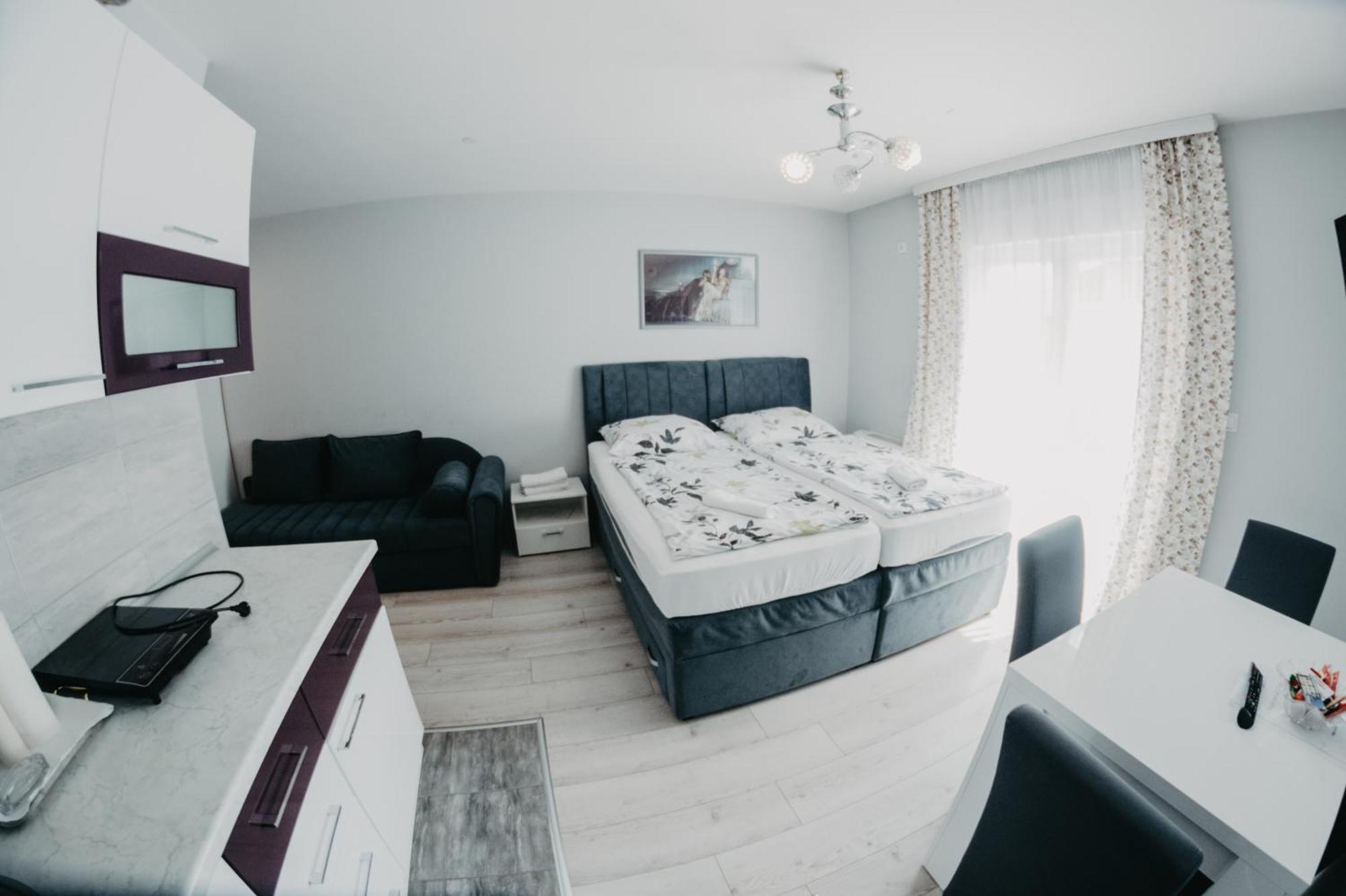Prenociste Park Bed and Breakfast Modrica Eksteriør billede