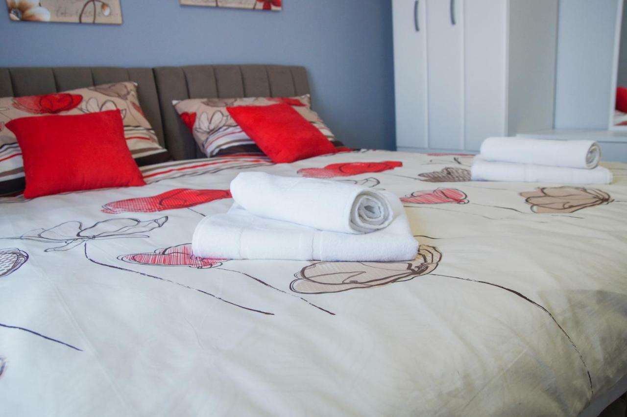 Prenociste Park Bed and Breakfast Modrica Eksteriør billede